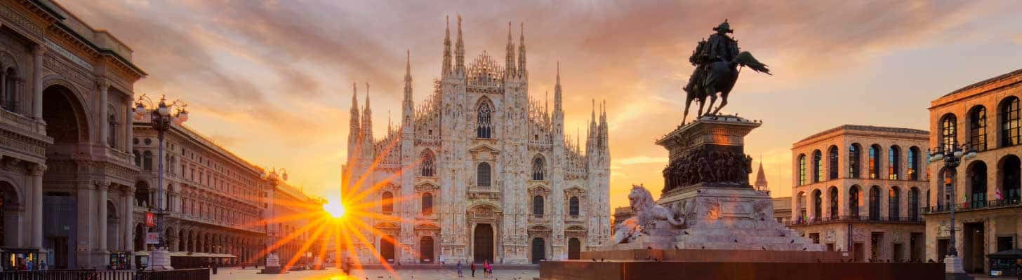 Milan Cathedral & the Piazza del Duomo at sunrise