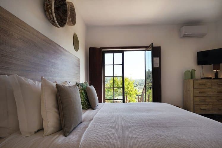 Vale Fuzeiros Nature Guest House, Algarve