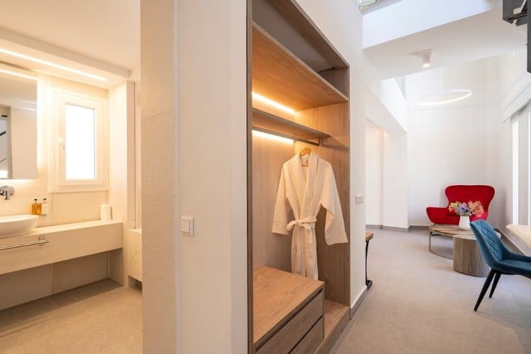 Mirablue Luxury Residences, Halkidiki