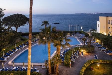 Alexander Hotel Terme, Naples