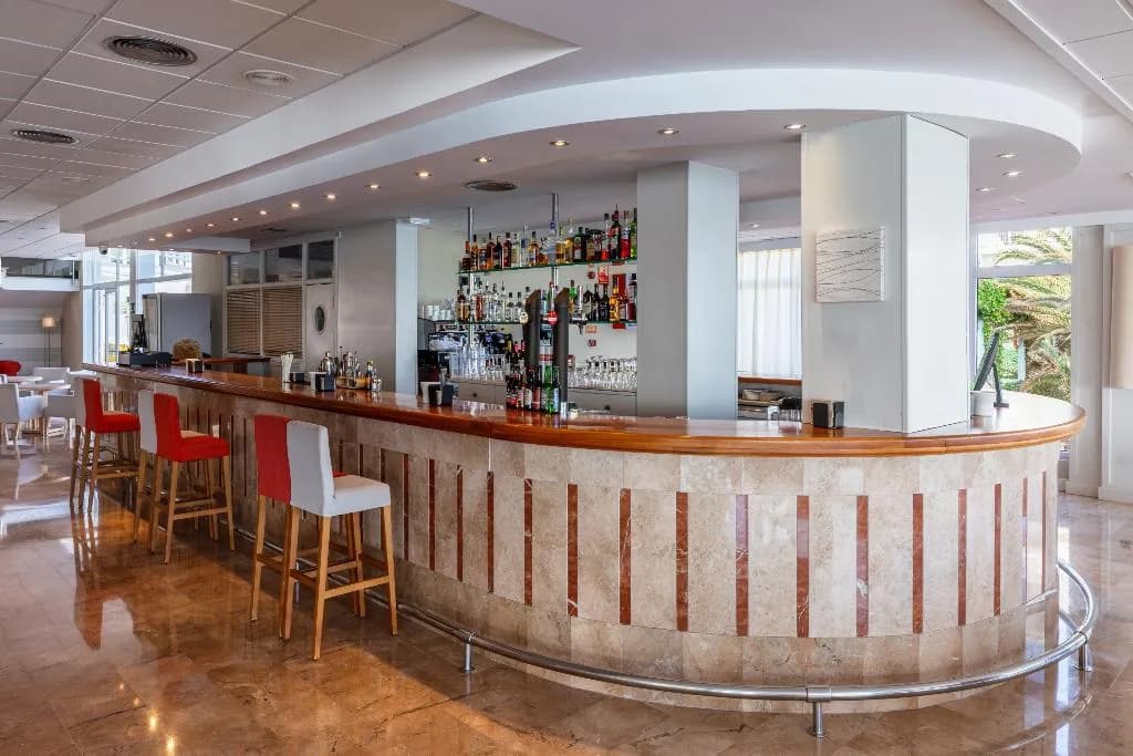 Bar, Agamenon, Menorca
