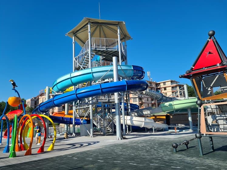 Tarsis, Bourgas