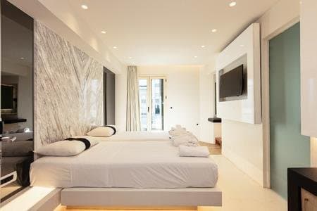 Kahlua Sea View Suites, Crete