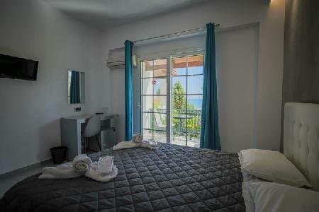 Paradise Hotel, Zante