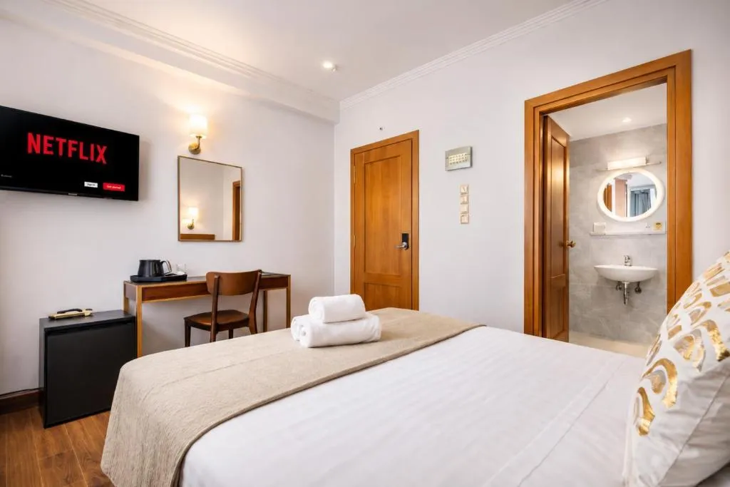 DOUBLE STANDARD Room, Stalis, Athens
