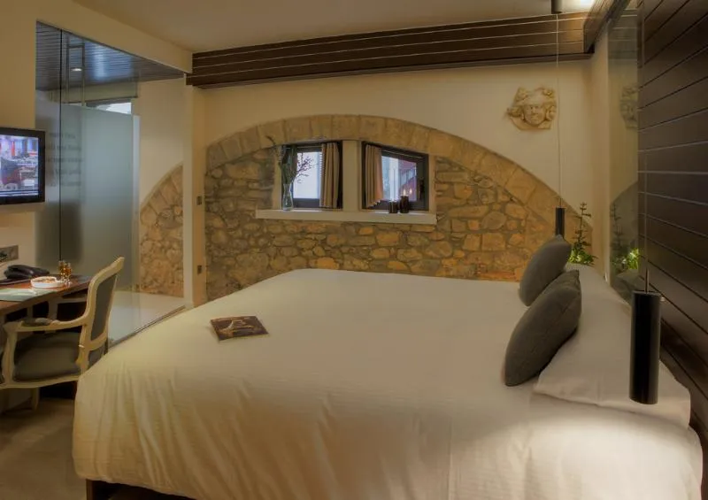 DOUBLE SINGLE USE STANDARD Room, Hotel Museu Llegendes de Girona, Costa Brava
