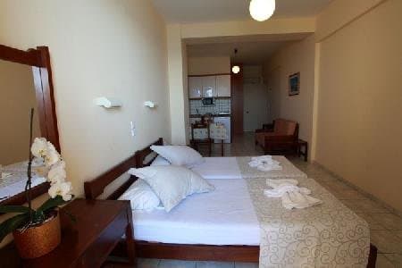 Danaos Beach Apartments, Crete