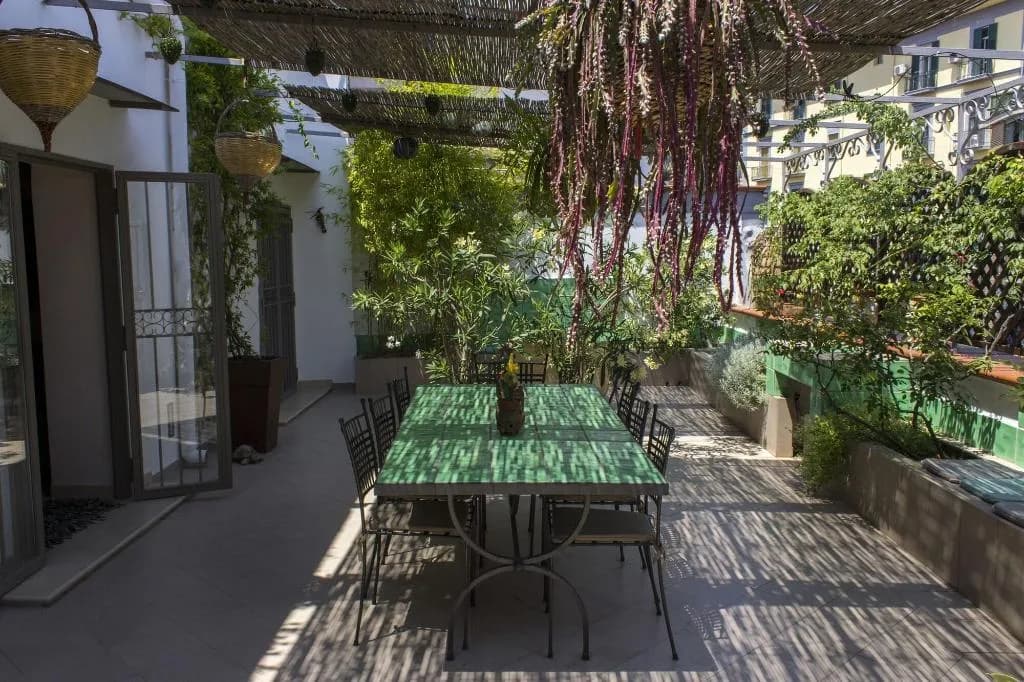 General view, B&B Cerasiello, Naples