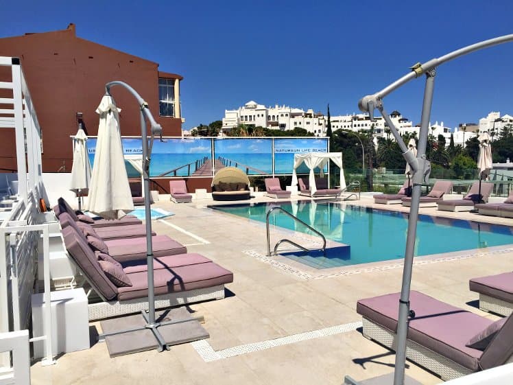 Coral, Costa Del Sol