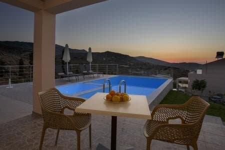 Blue Hills Villas, Crete