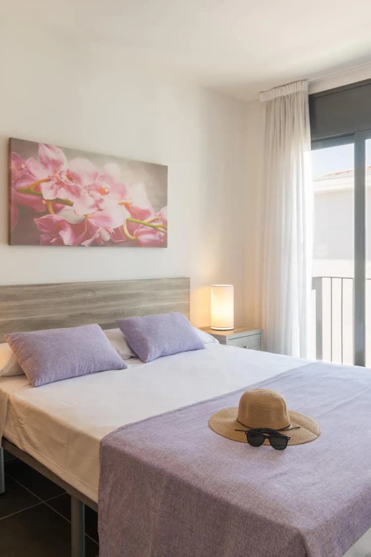 APARTMENT CAPACITY 7 THREE BEDROOMS Room, Pierre & Vacances Estartit Costa, Costa Brava