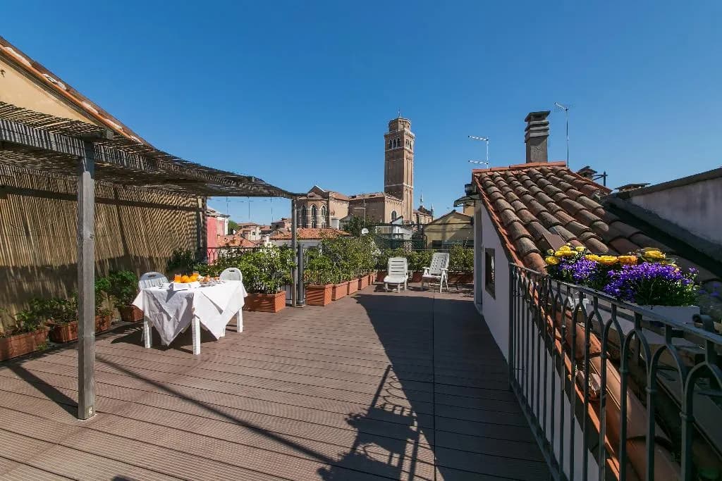 Bar, Pantalon, Venice