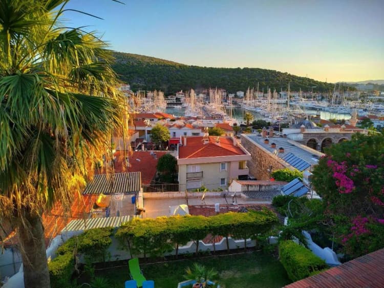 General view, Yalcin Hotel, Izmir