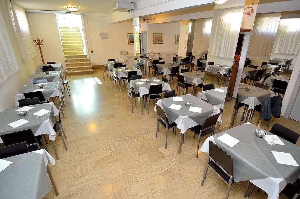 Bar, San Giuliano, Venice