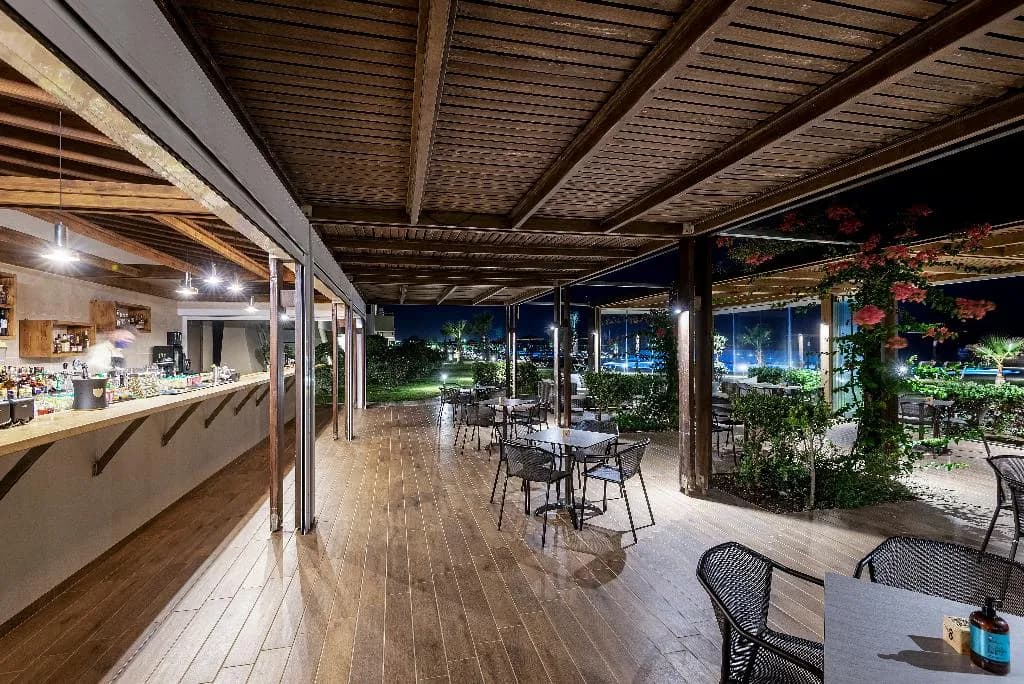 Bar, Astir Odysseus Kos Resort & Spa, Kos