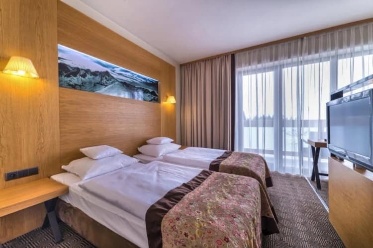 Double or Twin STANDARD Room, Hotel Grand Nosalowy Dwor, Krakow