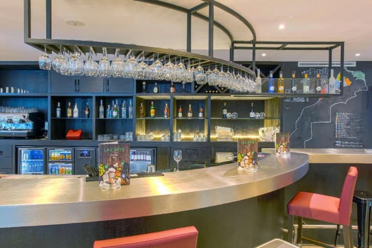 Bar, Campanile Casablanca Centre Ville, Casablanca