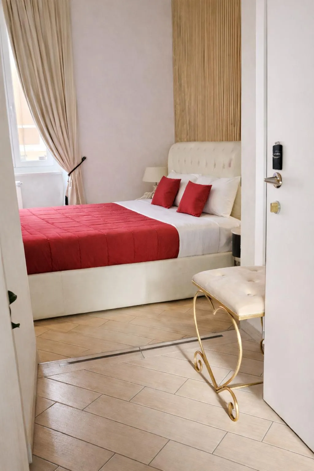 DOUBLE SINGLE USE STANDARD Room, Rome Central Rooms, Naples