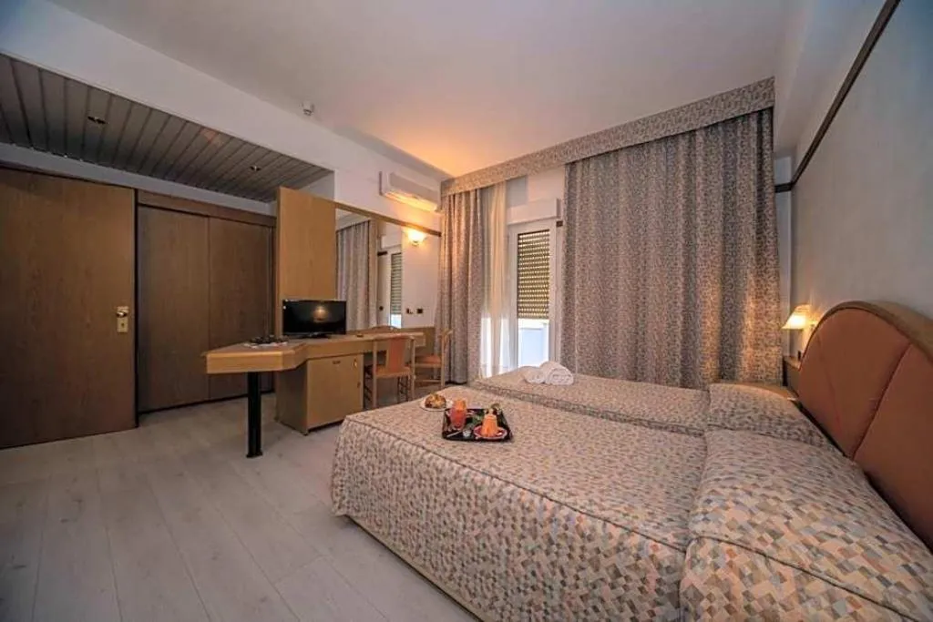 General view, New Petit Hotel, Alghero