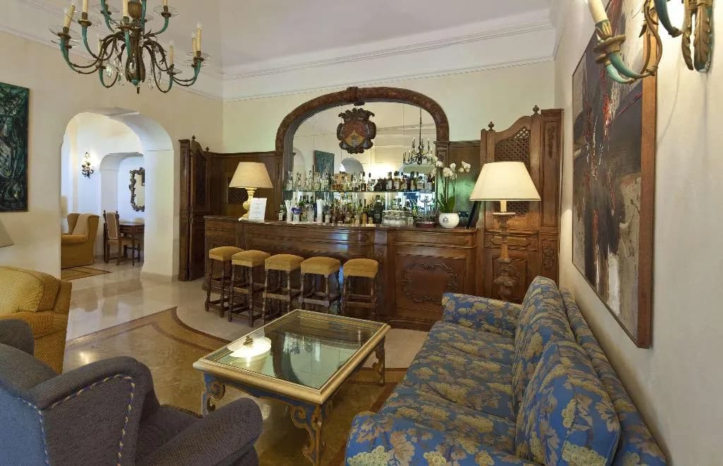 Bar, Excelsior Belvedere Hotel & Spa, Naples