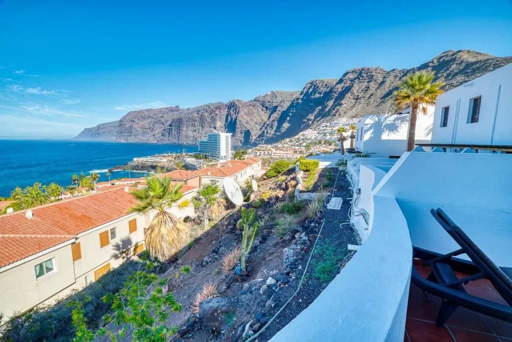 APARTMENT TWO BEDROOMS Room, Las Rosas, Tenerife