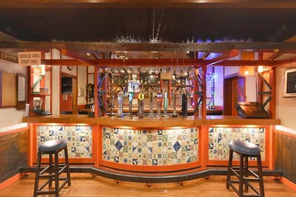 Bar, Grand Astoria Hotel, Dubai