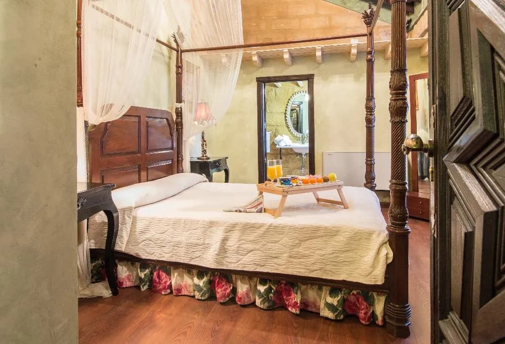 DOUBLE SINGLE USE STANDARD Room, La Casona de Calderon, Seville