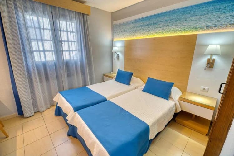 APARTMENT TWO BEDROOMS Room, Las Rosas, Tenerife