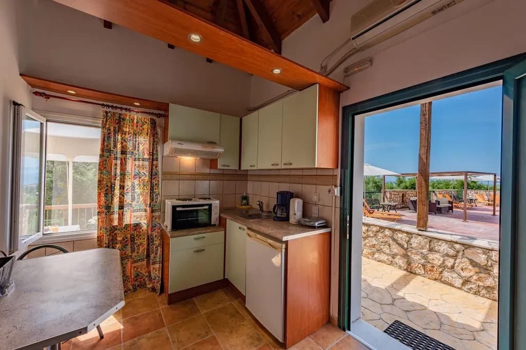 APARTMENT CAPACITY 3 Room, Kefalonian 360° Sunrise, Kefallinia