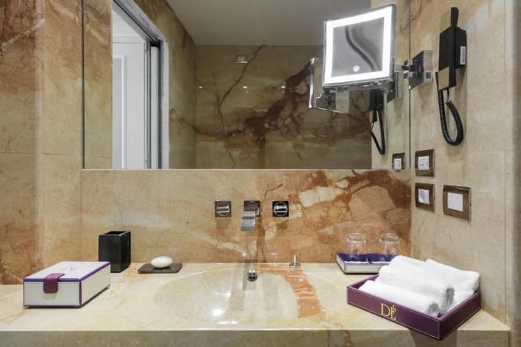 DOUBLE COMFORT Room, Grand Hotel Des Étrangers, Catania