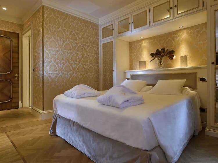 DOUBLE CLASSIC Room, Ai Reali Hotel, Venice