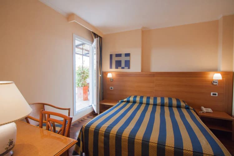 DOUBLE STANDARD Room, Laurentia, Rome