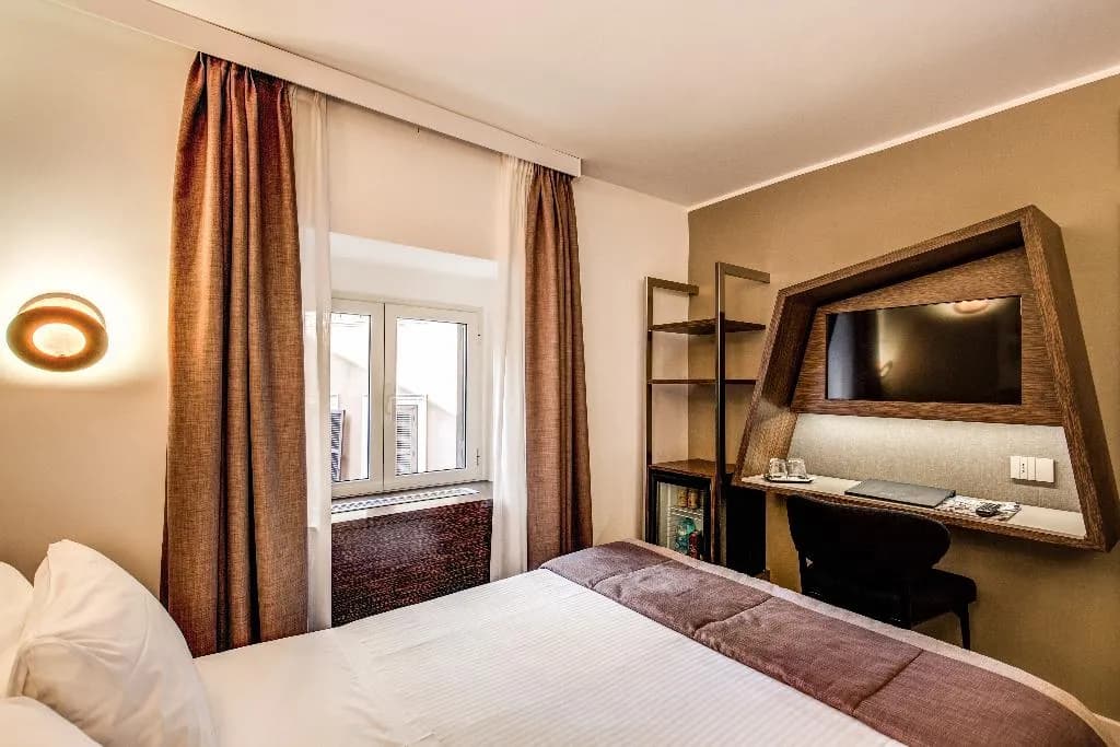 DOUBLE SINGLE USE STANDARD Room, Al Manthia Hotel, Rome