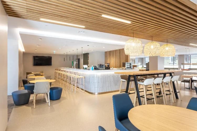 Bar, Holiday Inn Lisboa, Lisbon