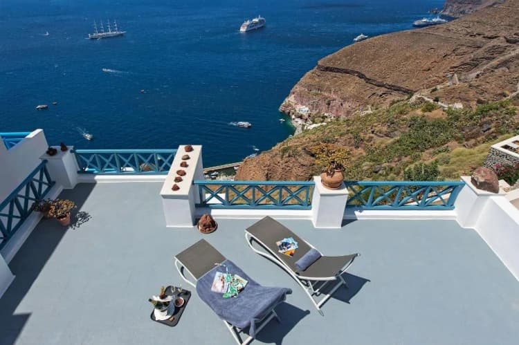 General view, Golden Grey Goose, Santorini
