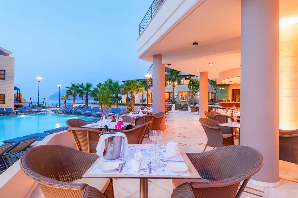 Bar, Porto Platanias Beach Resort & Spa, Crete