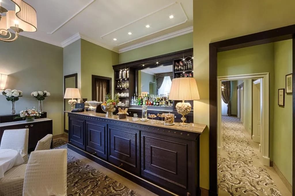 Bar, Palazzo Roselli Cecconi, Florence