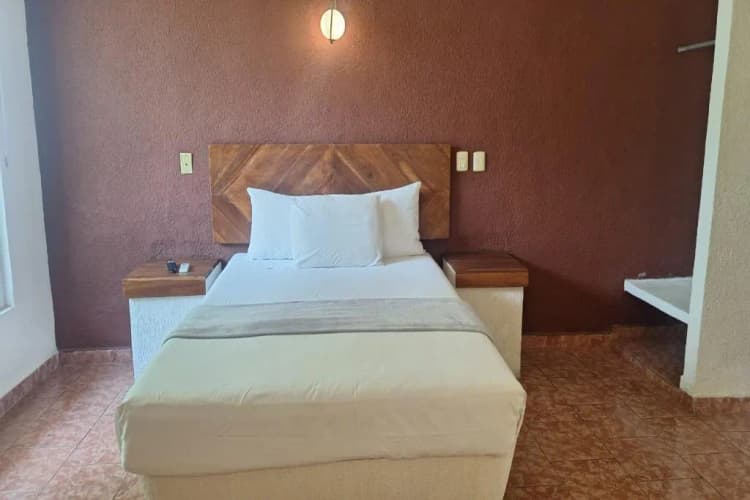 DOUBLE STANDARD Room, Capital O Hotel Rolovi Cancun, Cancun Area