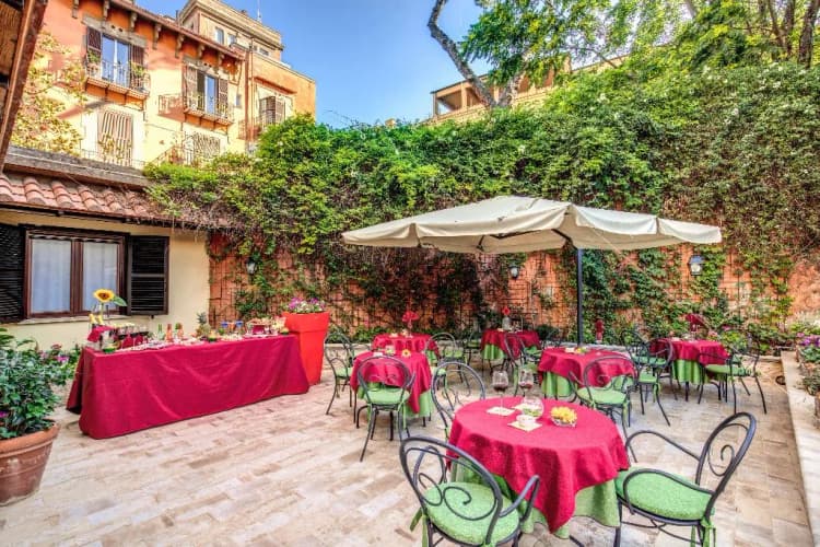 Bar, Rome Garden, Rome