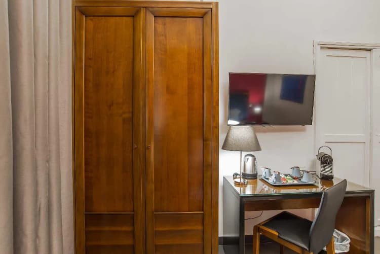 APARTMENT CAPACITY 4 Room, Navona Colors Hotel, Rome