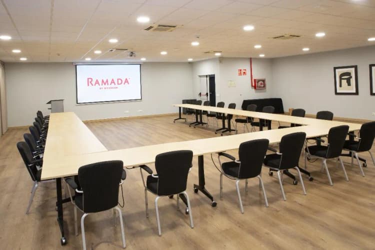 Conferences, Ramada by Wyndham Madrid Getafe, Madrid