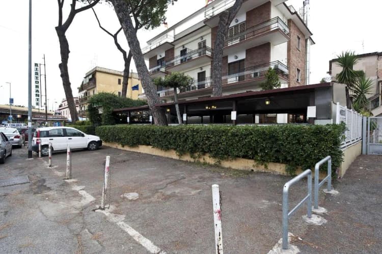 General view, Hotel 4 Pini, Rome