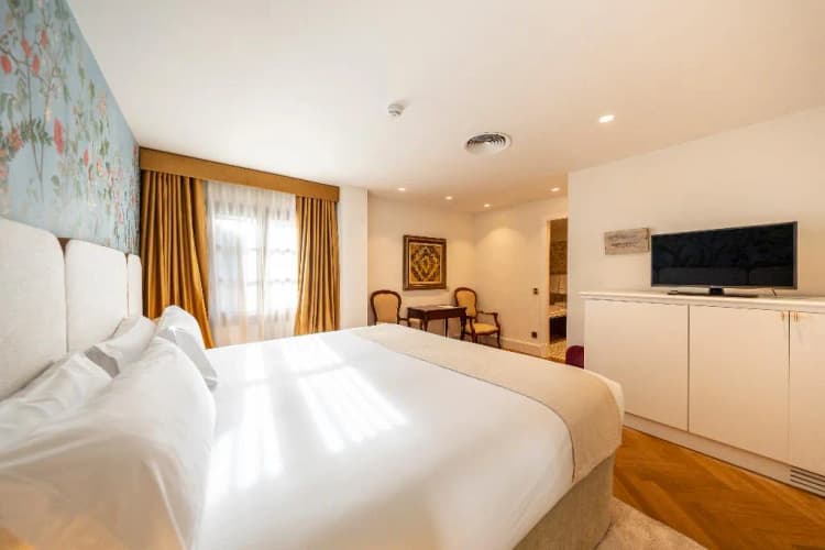 DOUBLE SINGLE USE STANDARD Room, Palacio ca sa Galesa, Majorca