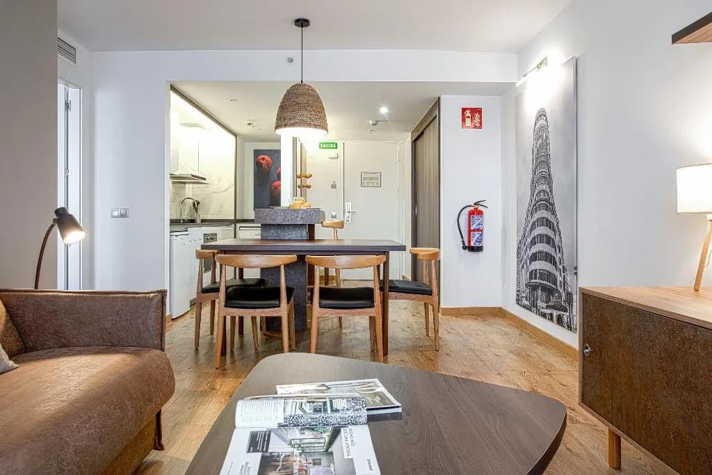 APARTMENT CAPACITY 2 ONE BEDROOM Room, Pierre & Vacances Madrid Aptos Eurobuilding 2, Madrid