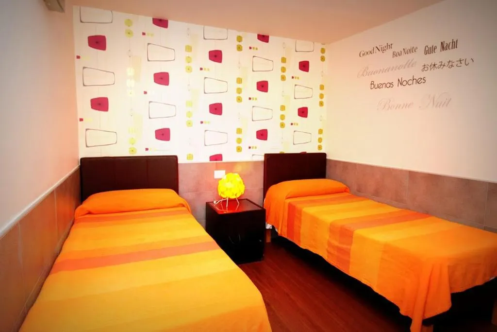Double or Twin STANDARD Room, Guest House Civico 16, Naples