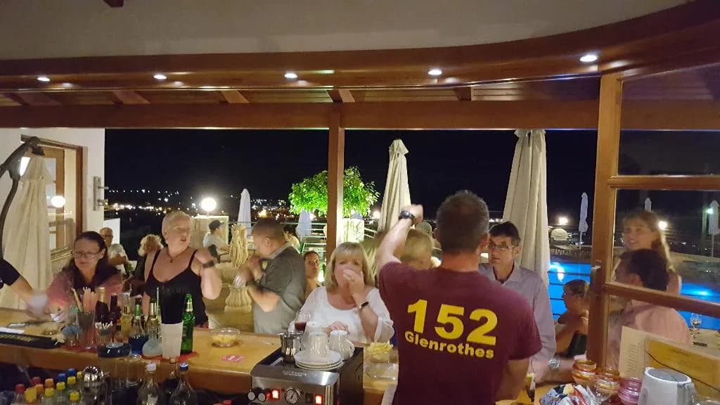 Bar, Amazones Sun, Crete