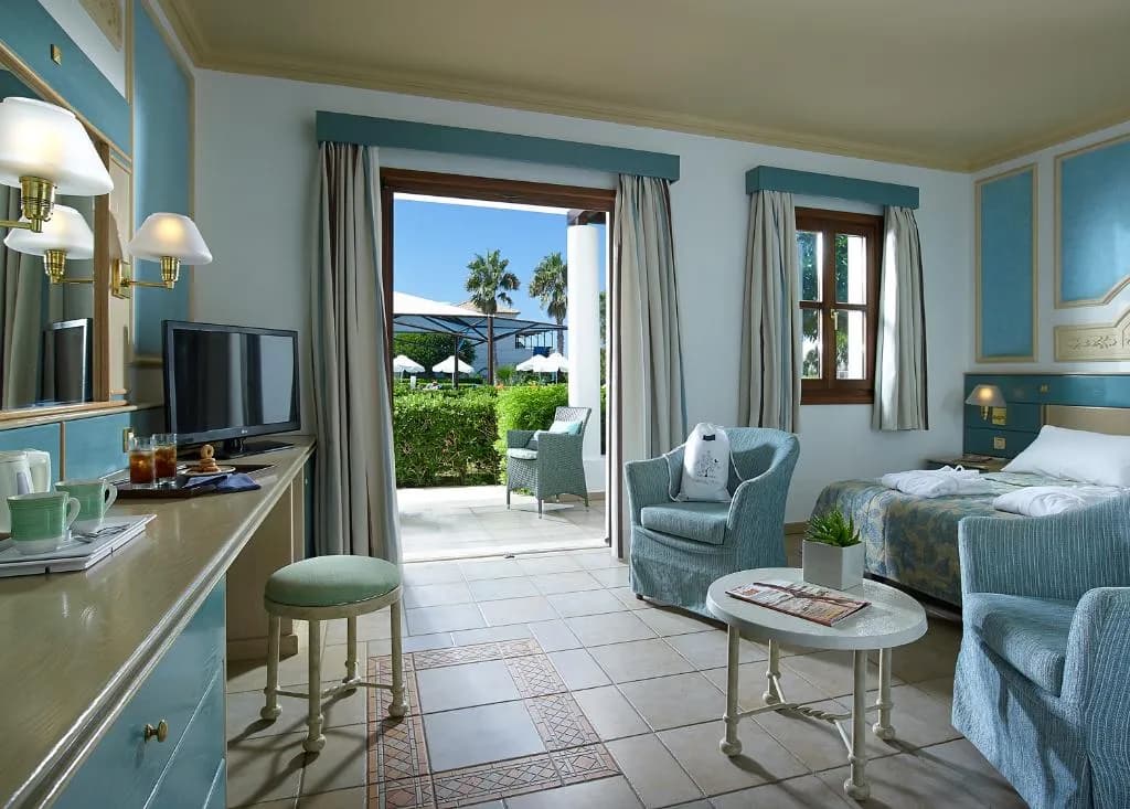 BUNGALOW GARDEN VIEW Room, Mitsis Royal Mare Thalasso and Spa Resort, Crete