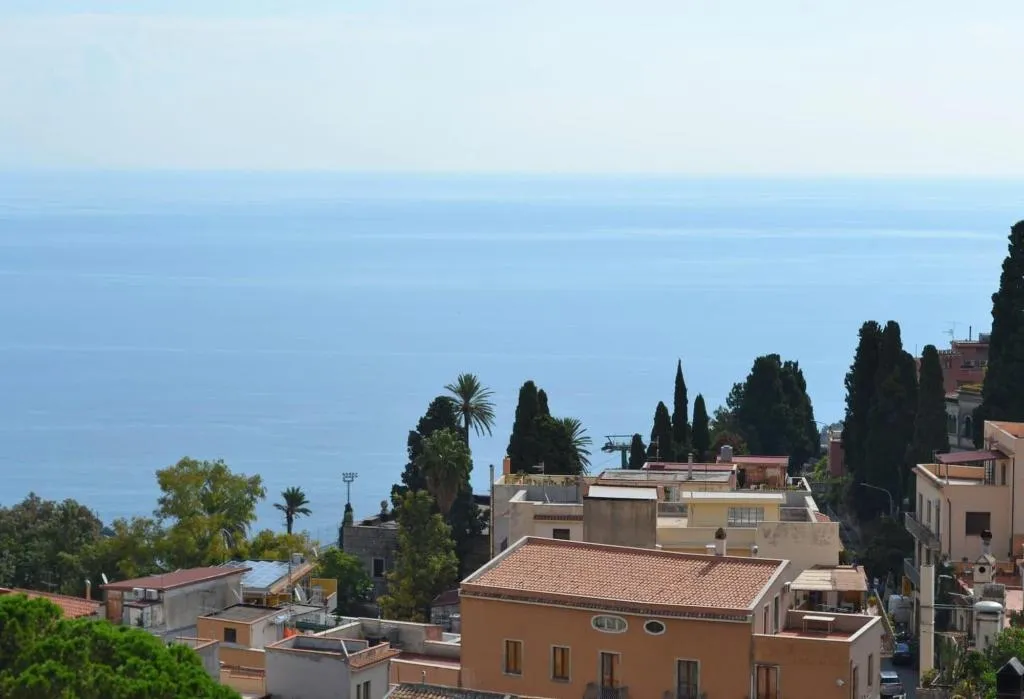 Beach, B&B Tauromenion, Taormina