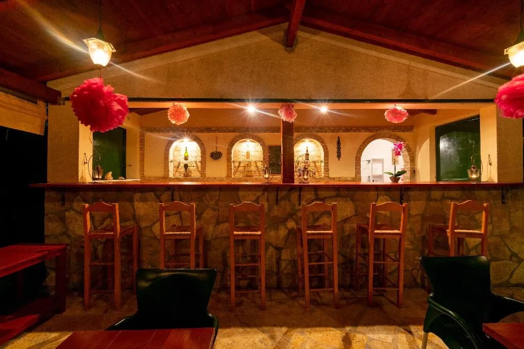 Bar, Rivendell Apartments, Corfu
