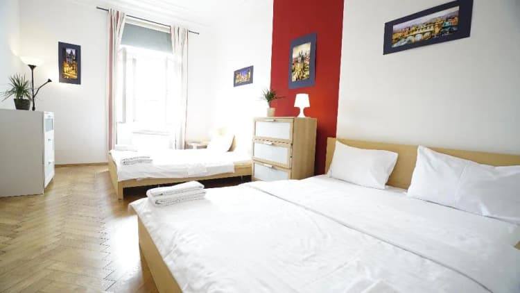 APARTMENT ONE BEDROOM ONE BATHROOM Room, Royal Road Residence, Prague
